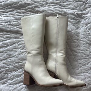 Windsor Cream Heeled Boots